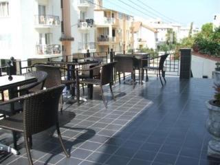 Watermill Hotel ไคริเนีย ภายนอก รูปภาพ